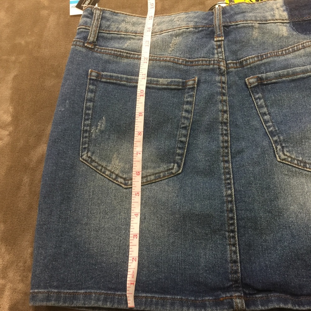 Black Daisy Denim skirt junior - Picture 3 of 4